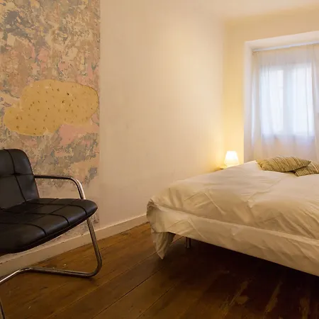 Apartment Principe Real Iii By Homing