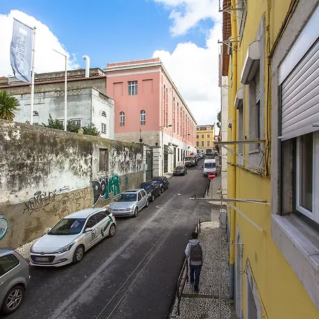 Apartment Principe Real Iii By Homing